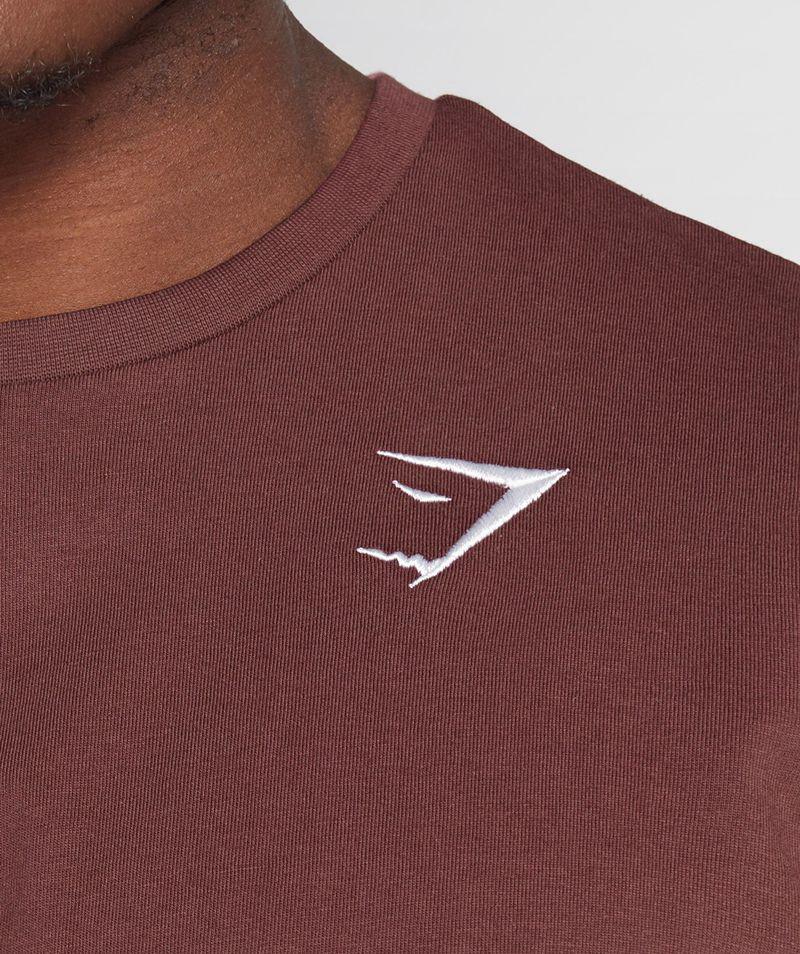 Gymshark Crest T-Shirts Férfi Bordó  Hungary |  BHFCG-8943