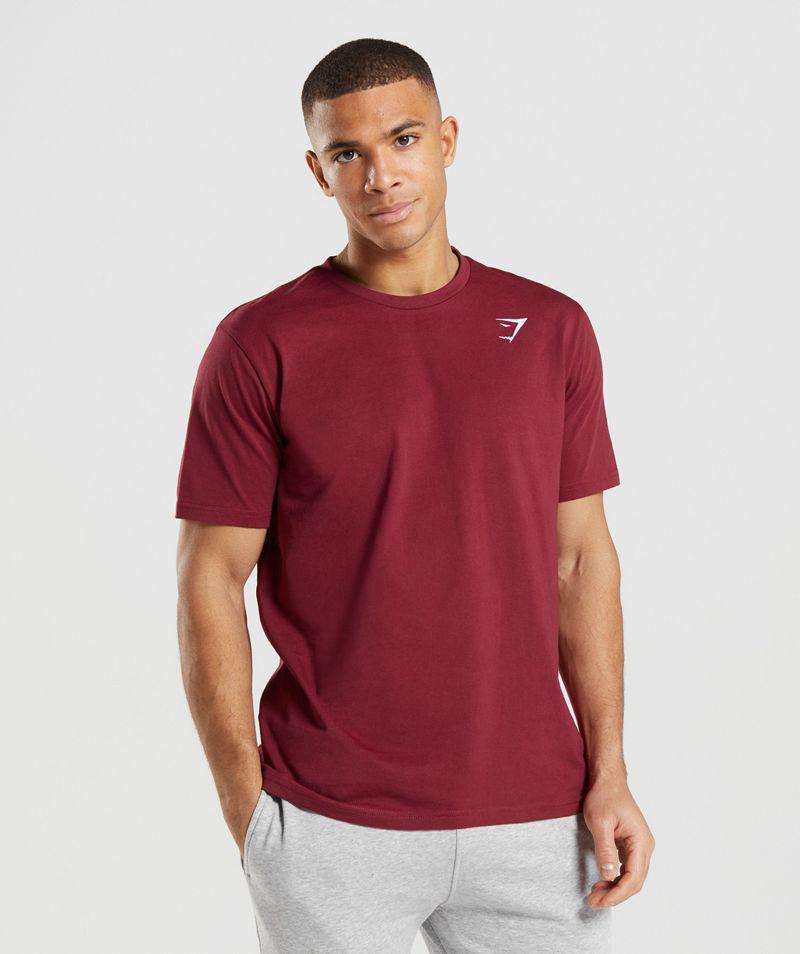 Gymshark Crest T-Shirts Férfi Bordó  Hungary |  YREBD-7519