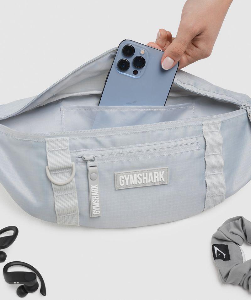 Gymshark Sleek Sling Crossbody Táska Accessories Világos Szürke  Hungary |  MKQRI-3149