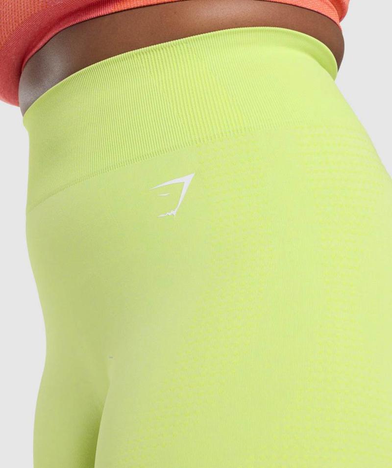 Gymshark Vital Seamless 2.0 Rövidnadrág Női Sárga  Hungary |  SCAKY-4039